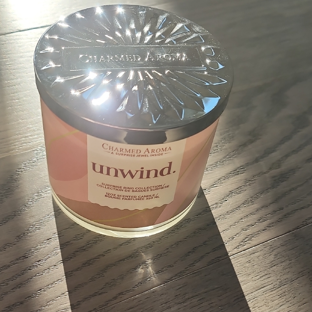 Unwind Candle with Silver Lid